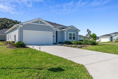 Welcome home to this beautiful 3-bedroom, 2-bath residence - photo 2