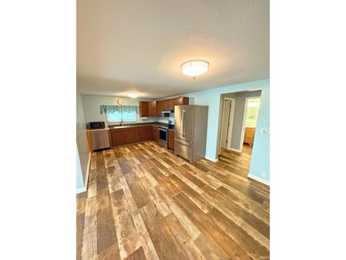 SKI on 653 acre ALL-SPORTS WEBSTER LAKE! Beautiful and recently - photo 7