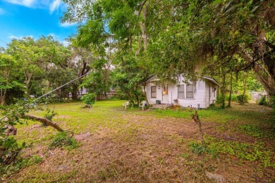 Lake Conway Home Sale Pending in Orlando Florida