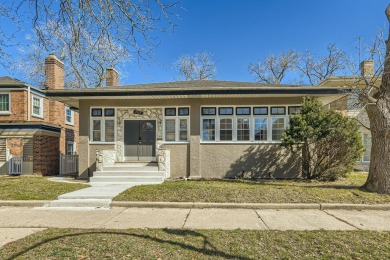 Lake Michigan - Cook County Home For Sale in Chicago Illinois