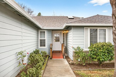 WOW 5 bedroom, 3 bathrooms Plus an office in a great Southwest