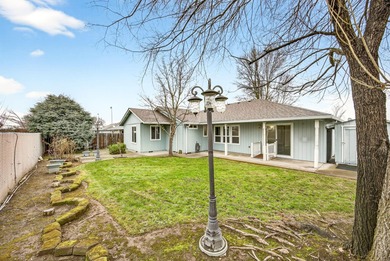 WOW 5 bedroom, 3 bathrooms Plus an office in a great Southwest