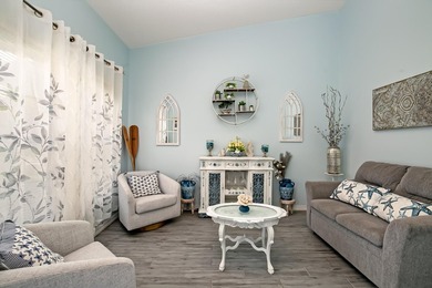 Welcome to 591 SE Chapman Avenue - a spacious, true 4 BD, 3 BA - photo 12