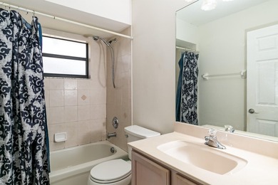 Welcome to 591 SE Chapman Avenue - a spacious, true 4 BD, 3 BA - photo 16