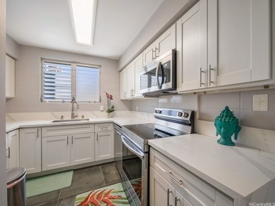 Move right into this fully renovated unit, updated in 2022 with - photo 3