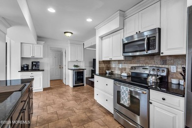This well-maintained 4-bedroom, 2.5-bath colonial in Toms River - photo 8