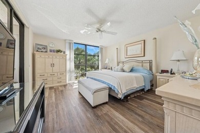 JUST REDUCED!! Beautiful renovated 3 bedroom corner condo with - photo 11