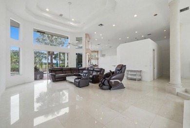 Discover comfortable living in this spacious five-bedroom, 4 - photo 14