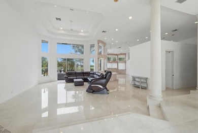 Discover comfortable living in this spacious five-bedroom, 4 - photo 15
