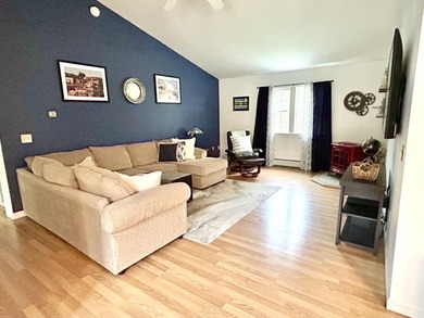 PRICE IMPROVEMENT on this lovely, single level home just 5+ - photo 16