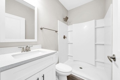 Affordable 3BR / 2.5 BA open floor plan that backs up to the - photo 17
