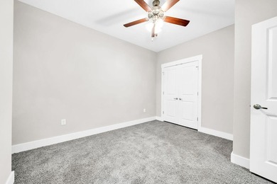 Affordable 3BR / 2.5 BA open floor plan that backs up to the - photo 20