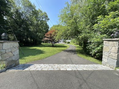 Lake Home Sale Pending in Danbury, Connecticut