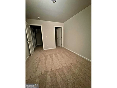Move-in ready 3 bedroom, 2.5 bathroom townhome in Milledgeville - photo 22