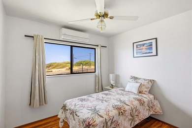 Perched on Kauai's sunny West Side, this stunning 4-bedroom, 2 - photo 23