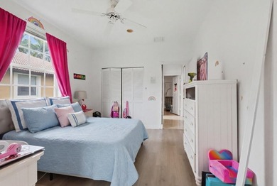 Discover comfortable living in this spacious five-bedroom, 4 - photo 24
