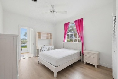 Discover comfortable living in this spacious five-bedroom, 4 - photo 25