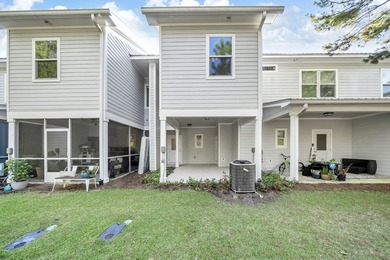 Affordable 3BR / 2.5 BA open floor plan that backs up to the - photo 29