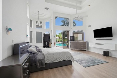 Discover comfortable living in this spacious five-bedroom, 4 - photo 29