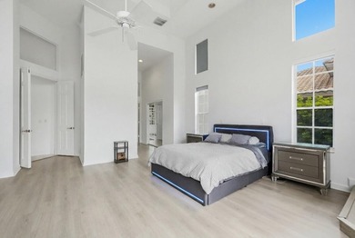 Discover comfortable living in this spacious five-bedroom, 4 - photo 31
