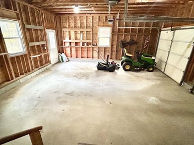 PRICE IMPROVEMENT on this lovely, single level home just 5+ - photo 36