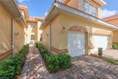 Lake Townhome/Townhouse For Sale in Fort Myers, Florida