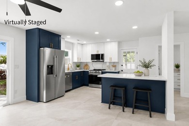 Completely remodeled from top to bottom, this beautifully - photo 4
