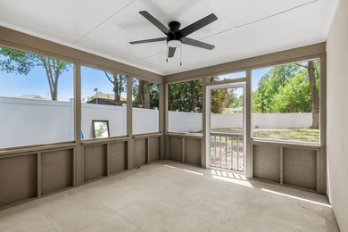 Completely remodeled from top to bottom, this beautifully - photo 9