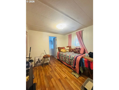 Charming 3BD/2BA manufactured home nestled at the end of a quiet - photo 9
