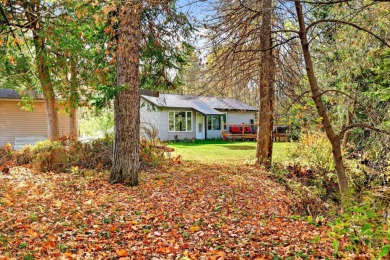  Home For Sale in Val-Des-Monts 