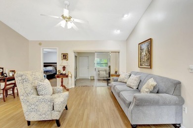 Charming 2-bedroom, 2-bathroom home located in a well-maintained - photo 7