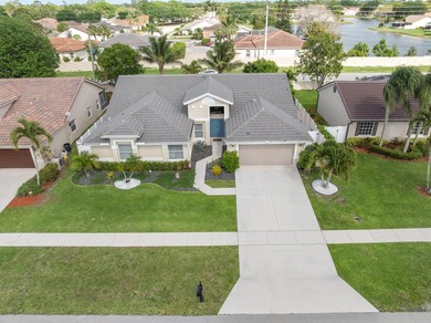 Stunning updated spacious 4 bed/2 bath pool home in gated - photo 2