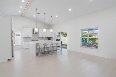 Stunning updated spacious 4 bed/2 bath pool home in gated - photo 10