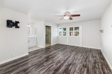Welcome to this beautifully updated ground-level, end-unit condo - photo 22
