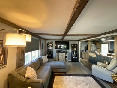 Your search is over! Welcome to this beautifully decorated - photo 22