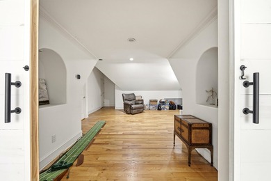 Don't miss this incredible opportunity to own a spacious custom - photo 47