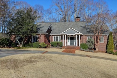 Chimney Lake  Home For Sale in Cleveland Georgia