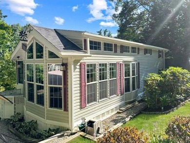 Lake Condo Sale Pending in Holderness, New Hampshire