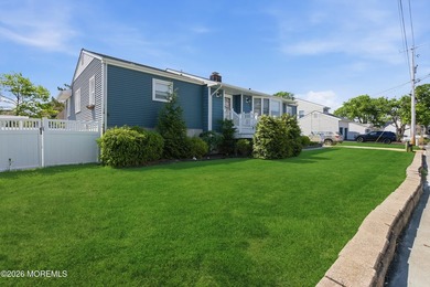 Coming Soon! Showing begins 5/16. Welcome to Jersey Shore living - photo 2
