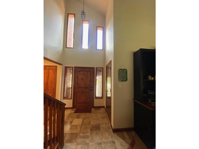Mountain respite on beautiful accessible and expansive lot, at - photo 5