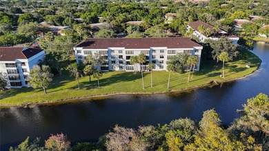 Lake Condo For Sale in Coconut Creek, Florida