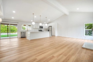 Gorgeous New Remodel w/ Resort Style Living! Very Quiet and - photo 8