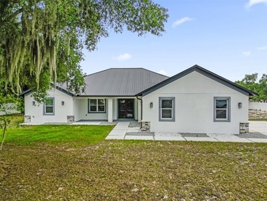 Lake Weohyakapka Home For Sale in Lake Wales Florida