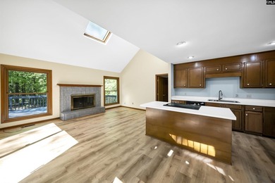 Tucked away on a private road in the heart of Lexington, this - photo 13