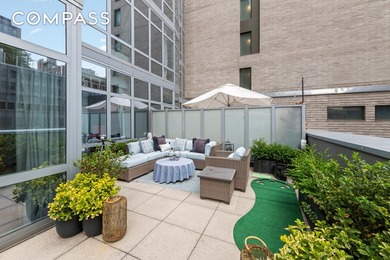 Welcome to townhouse TH3C at the Element Condominium, a bright - photo 14
