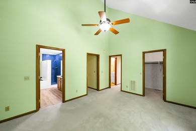 Tucked away on a private road in the heart of Lexington, this - photo 16