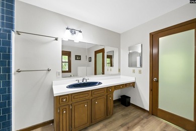 Tucked away on a private road in the heart of Lexington, this - photo 17
