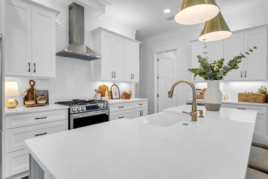 PRICE IMPROVEMENT! Exquisitely designed, 4 Bed, 3 1/2 half bath - photo 19