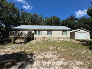 Very close proximity to Little Lake Weir! This rare 4.42-acre - photo 1
