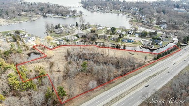 Private 6.1 acreage on 850'+ of SPRING LAKE-Smith's Bayou WATER - photo 7